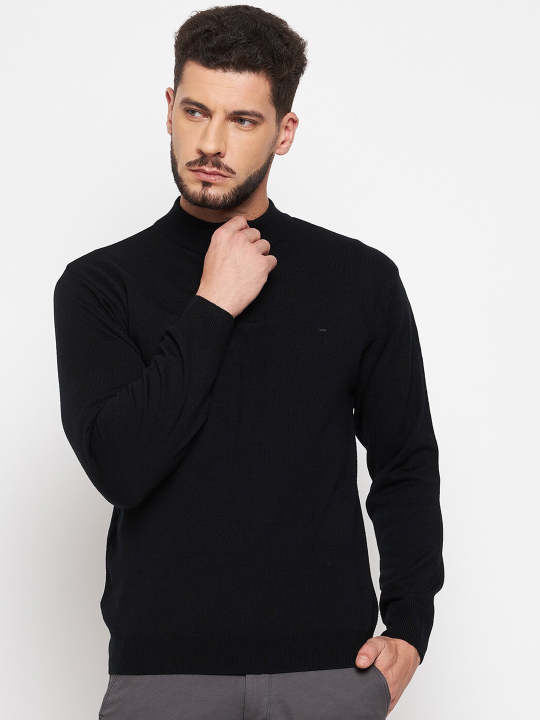 

Okane Men Black Solid Stand Collar Acrylic Pullover