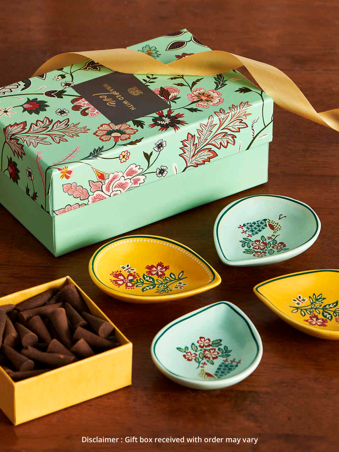 

Chumbak Pack Of 4 Painted Terracotta Diya Home Gift Sets, Yellow