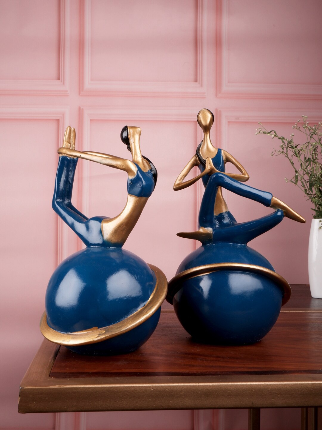 THE WHITE INK DECOR Set of 2 Blue & Gold-Toned Yoga Showpieces