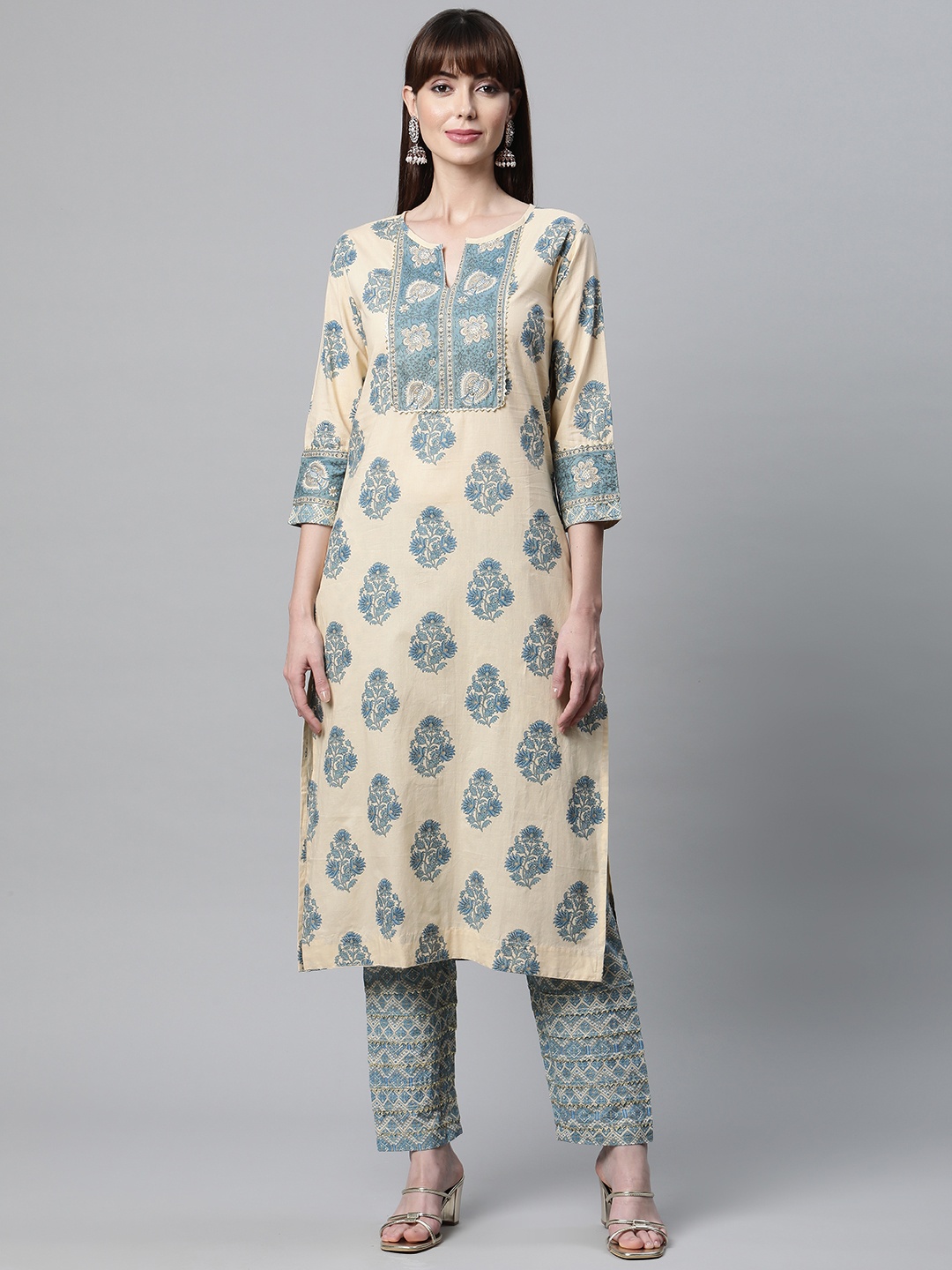 

Divena Women Beige Floral Printed Gotta Patti Pure Cotton Kurta with Trousers