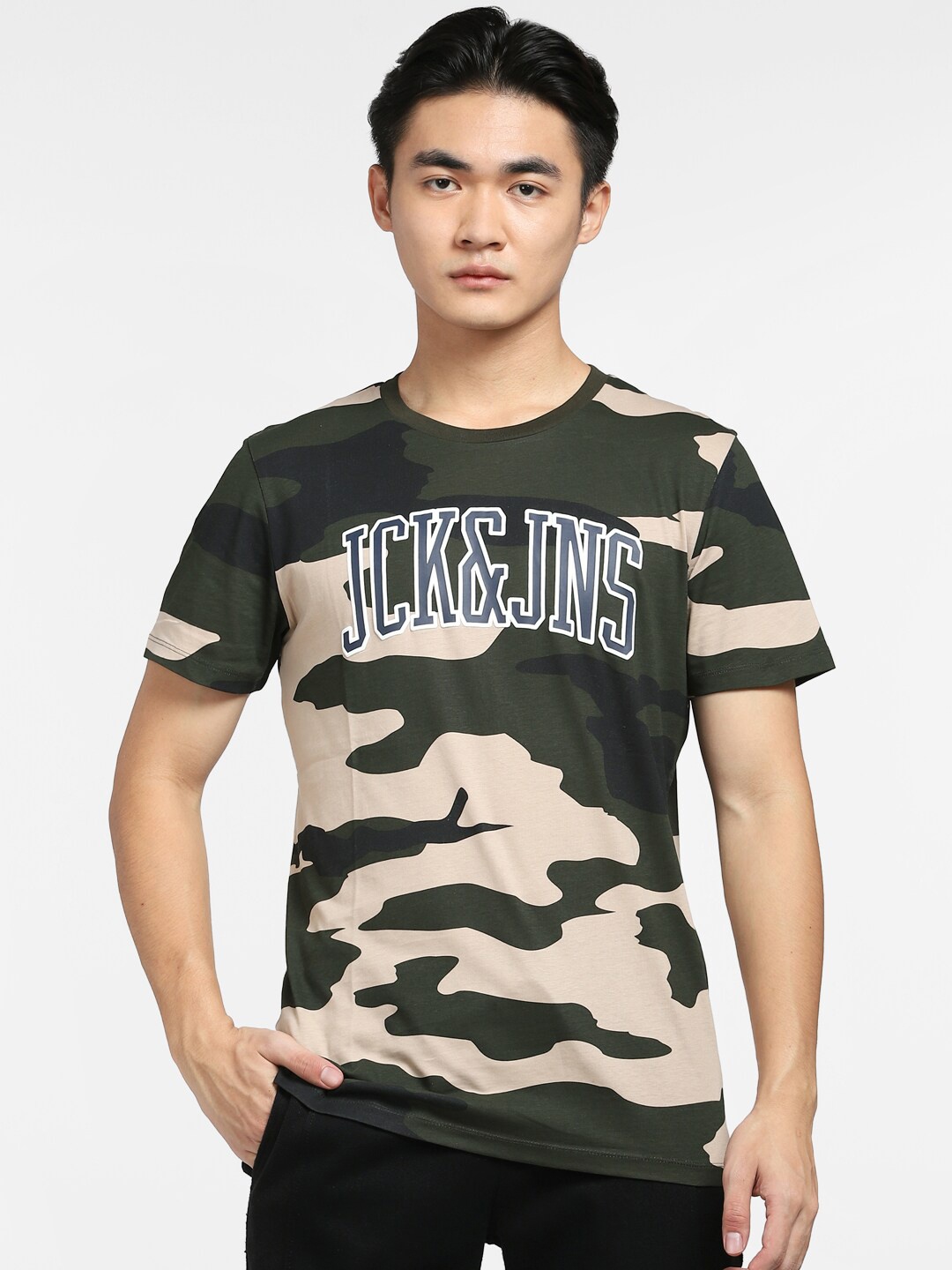 

Jack & Jones Men Green Camouflage Printed Round-Neck Slim Fit T-shirt