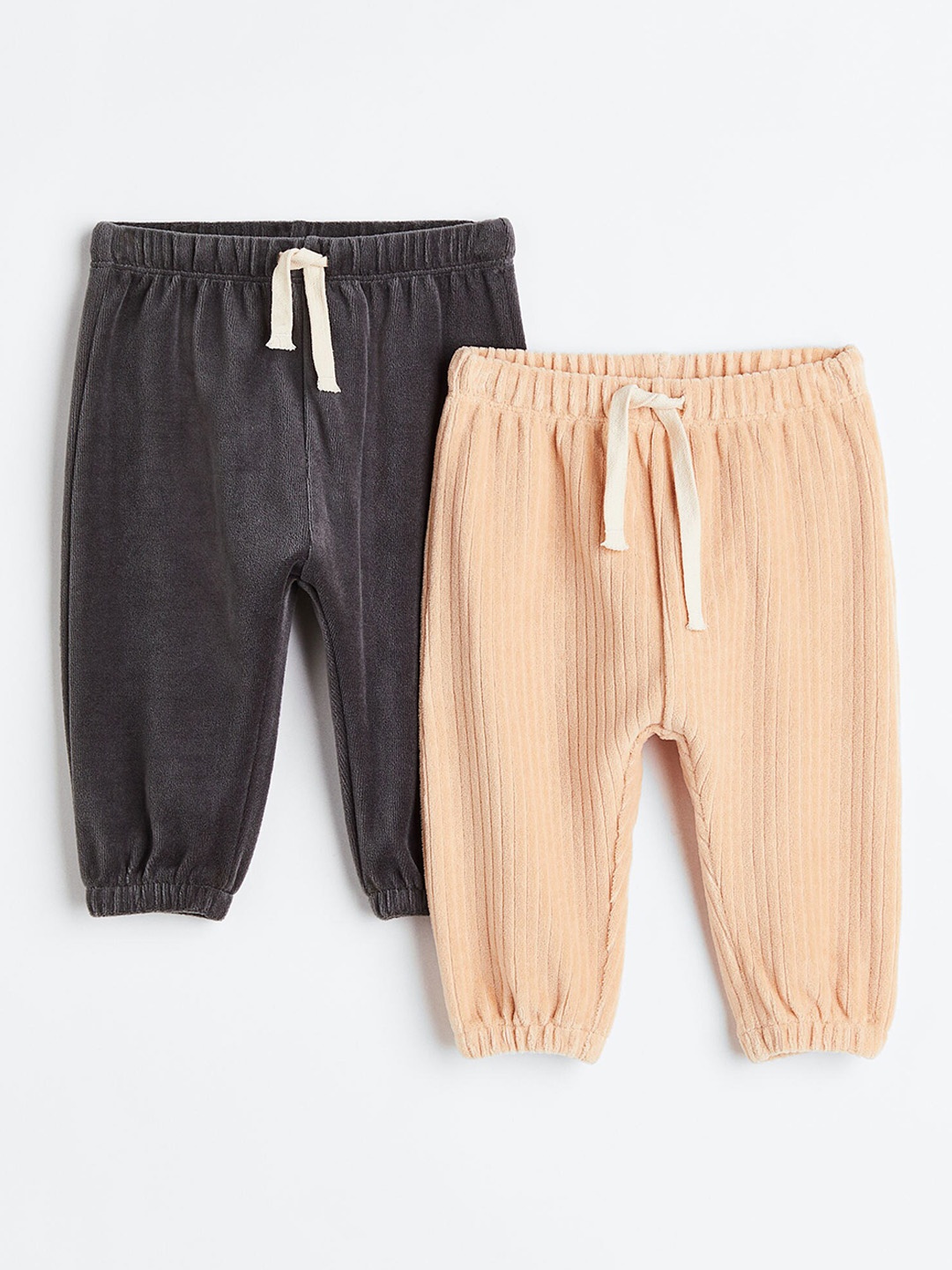 

H&M Boys Grey & Peach Set Of 2 Joggers Trousers