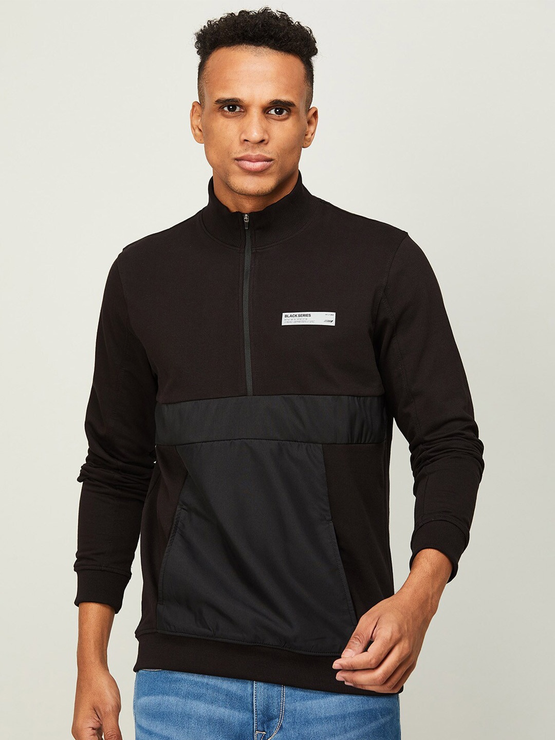

Bossini Men Black Colourblocked Sweatshirt