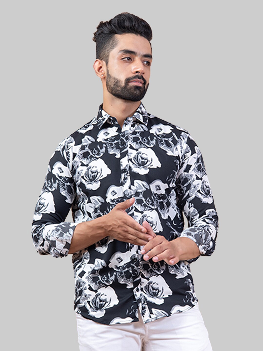

Tistabene Men Black Premium Regular Fit Floral Printed Cotton Casual Shirt