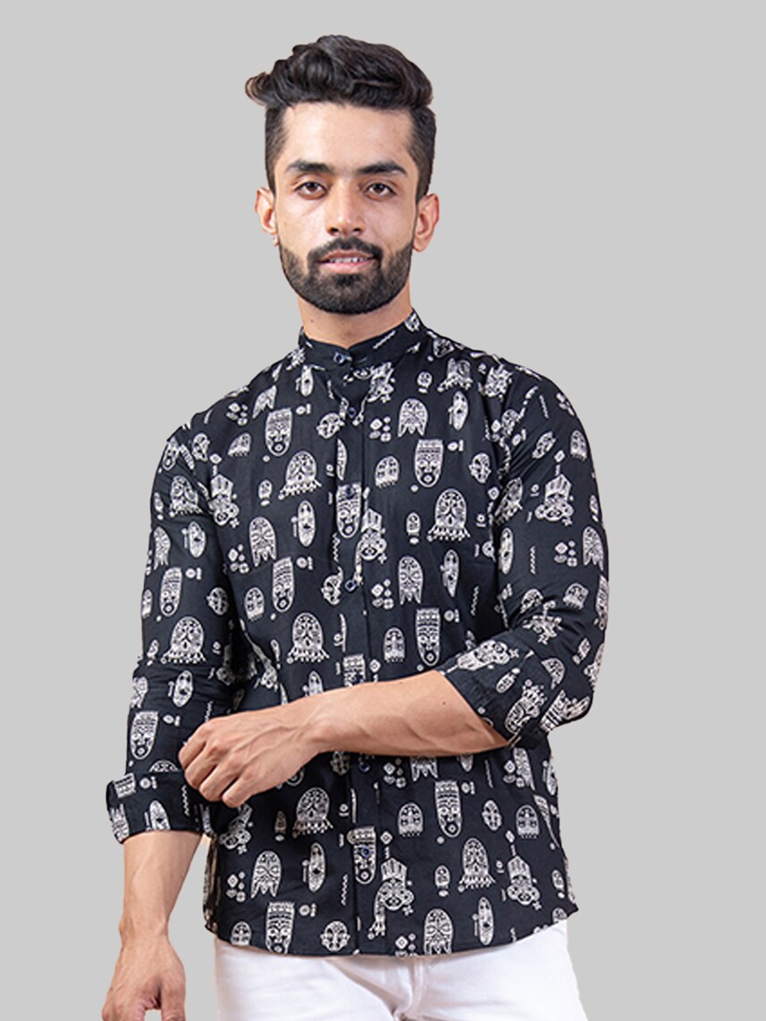 

Tistabene Men Black Premium Regular Fit Printed Cotton Casual Shirt