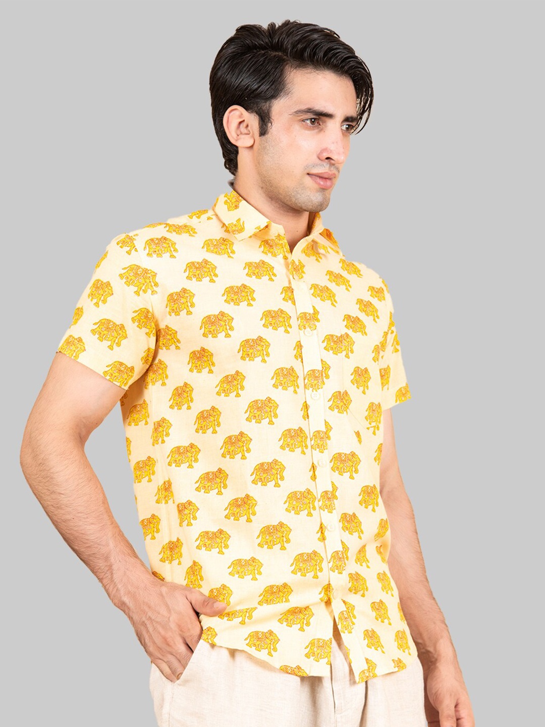 

Tistabene Men Yellow Premium Animal Printed Casual Shirt