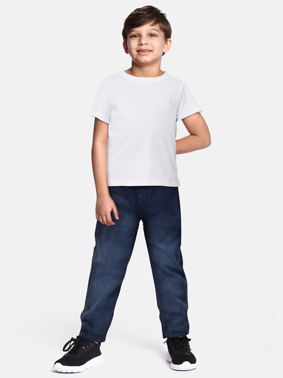 

Allen Solly Junior Boys Navy Blue Slim Fit Light Fade Jeans