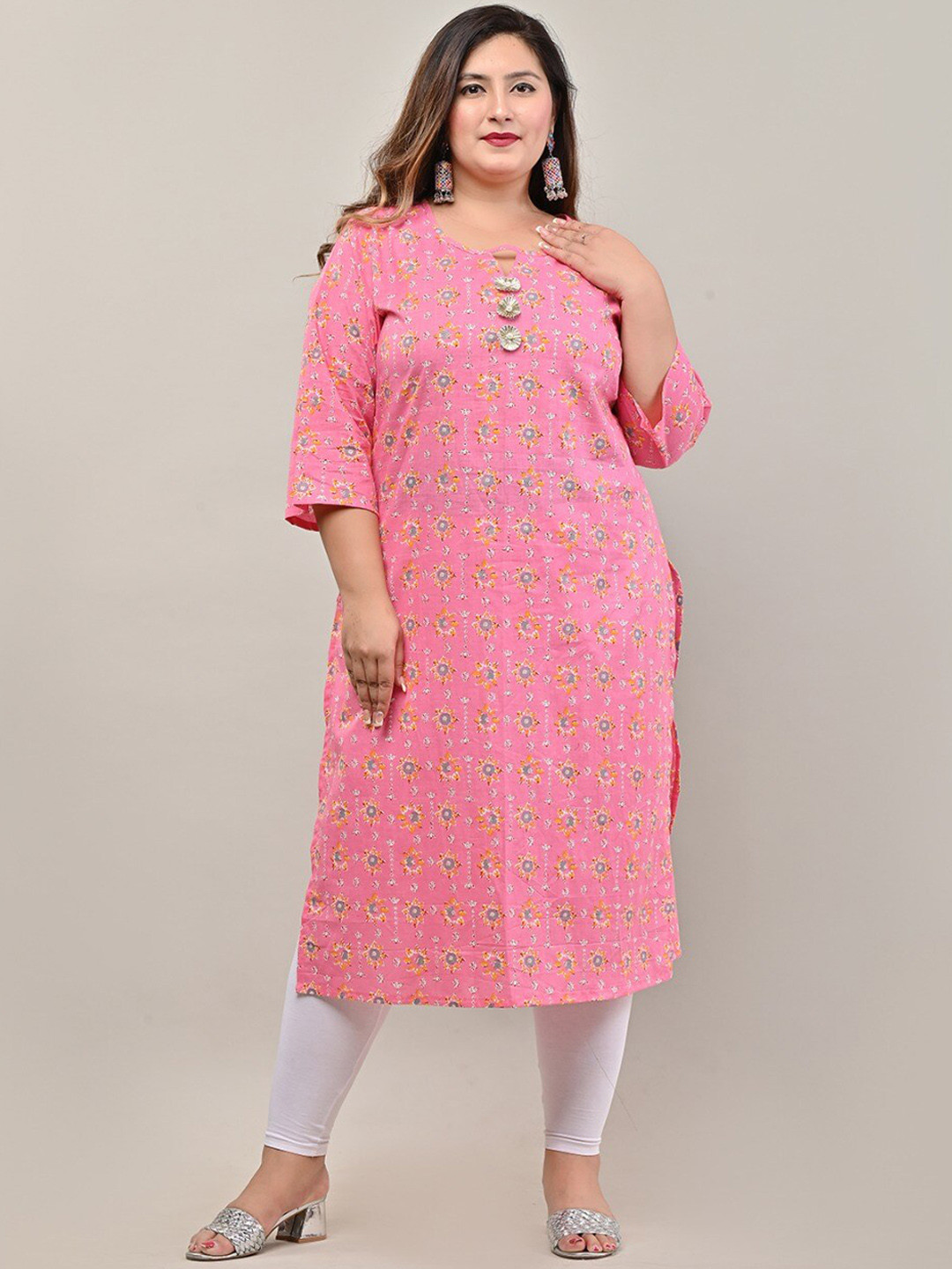 

Swasti Women Pink Floral Printed Keyhole Neck Floral Kurta