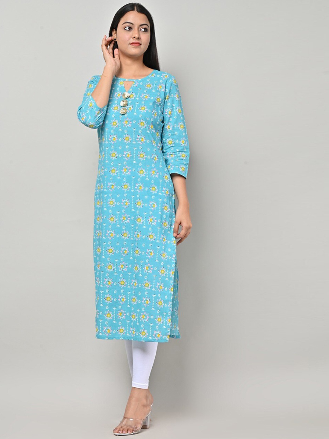 

Swasti Women Blue Floral Printed Pure Cotton Keyhole Neck Kurta