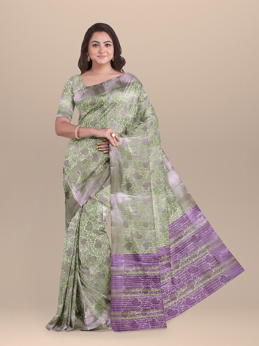 

The Chennai Silks Green & Silver-Toned Woven Design Zari Jute Cotton Fusion Saree