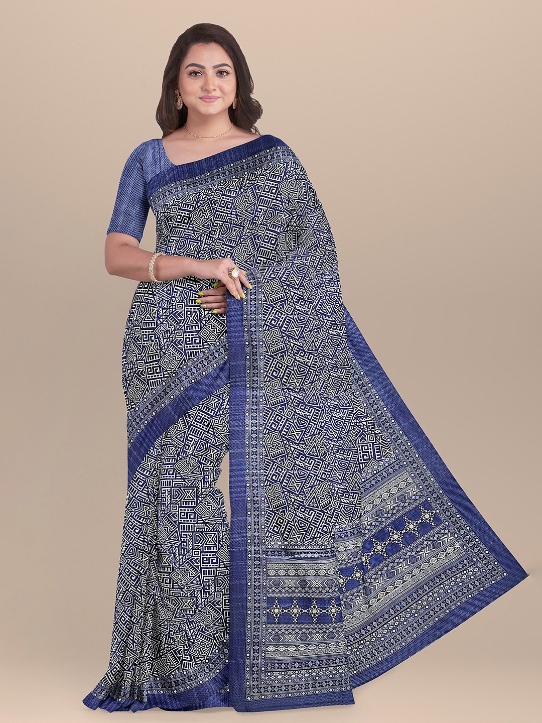 

The Chennai Silks Navy Blue & Off White Pure Cotton Chanderi Saree