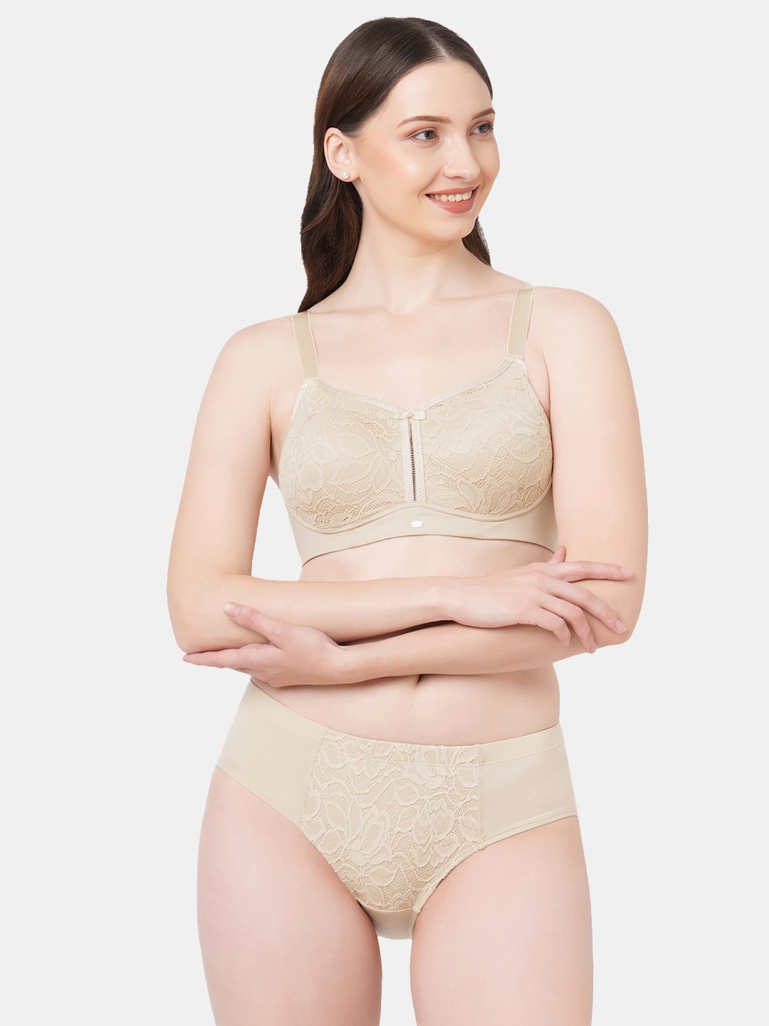

Soie Women Full Coverage Non-Padded Non-Wired Lace Lingerie Set, Beige