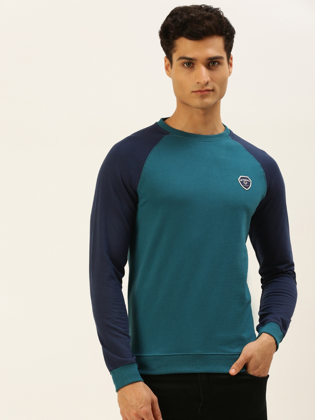 

PETER ENGLAND UNIVERSITY Men Navy Blue Colourblocked Sweatshirt