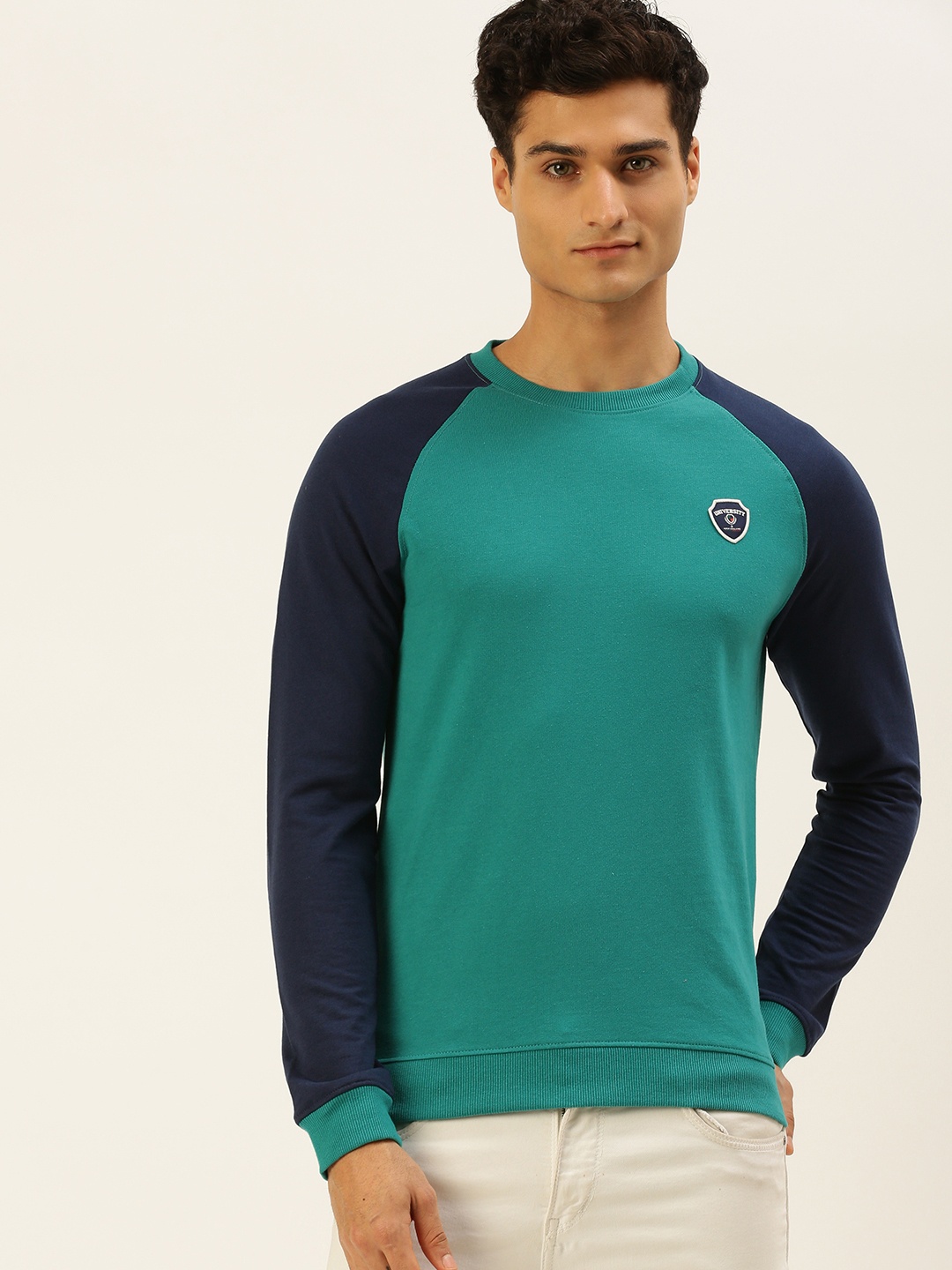 

PETER ENGLAND UNIVERSITY Men Green Colourblocked Sweatshirt