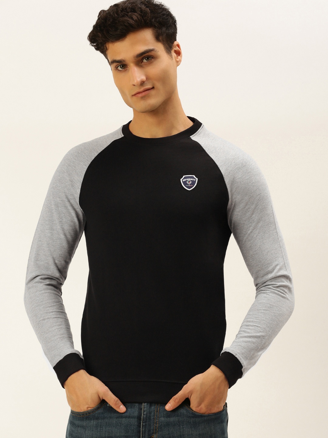 

PETER ENGLAND UNIVERSITY Men Black & Grey Melange Brand Logo Applique Slim Fit Sweatshirt