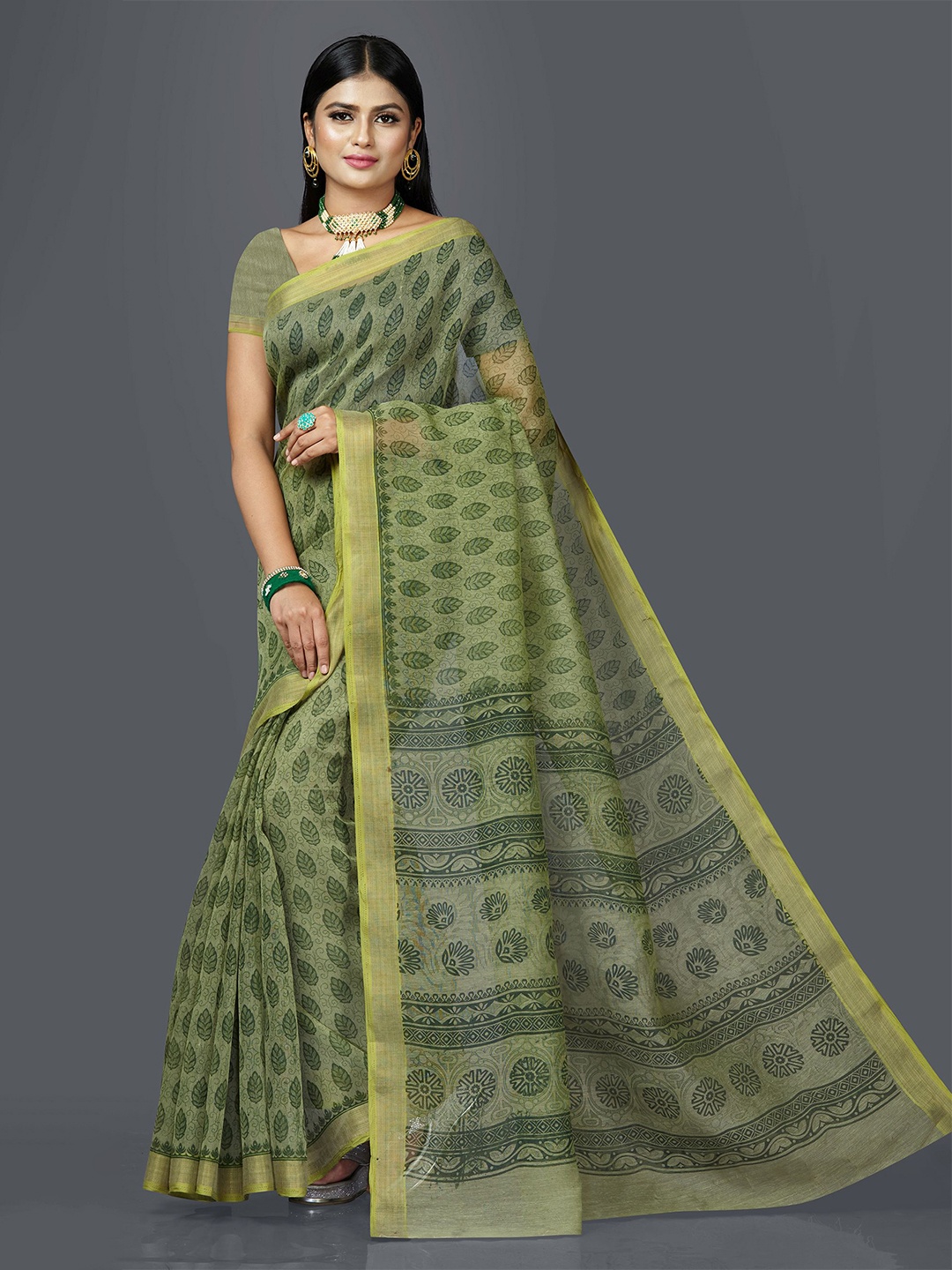 

SHANVIKA Green Ethnic Motifs Block Print Saree