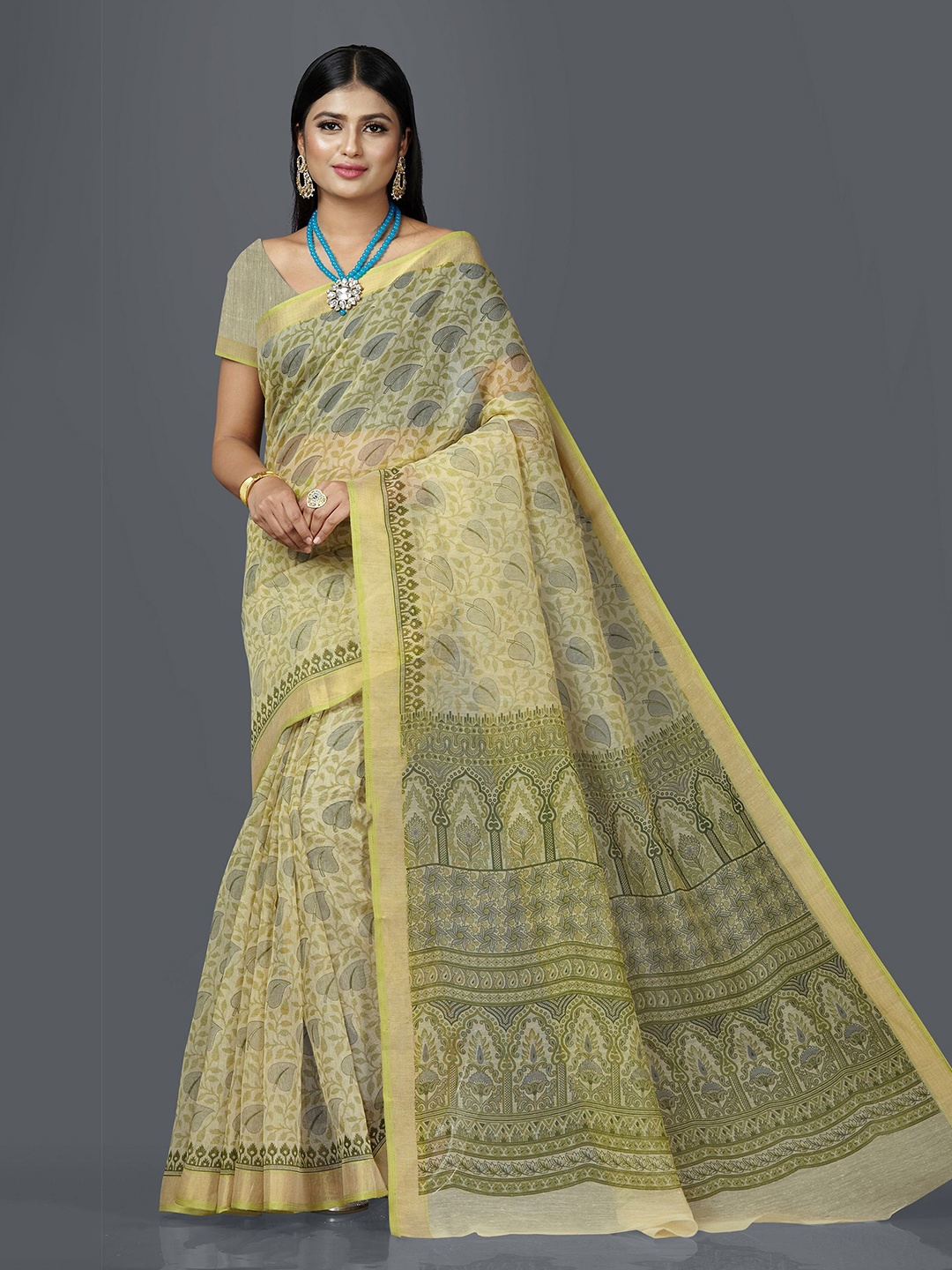 

SHANVIKA Beige Ethnic Motifs Gadwal Saree