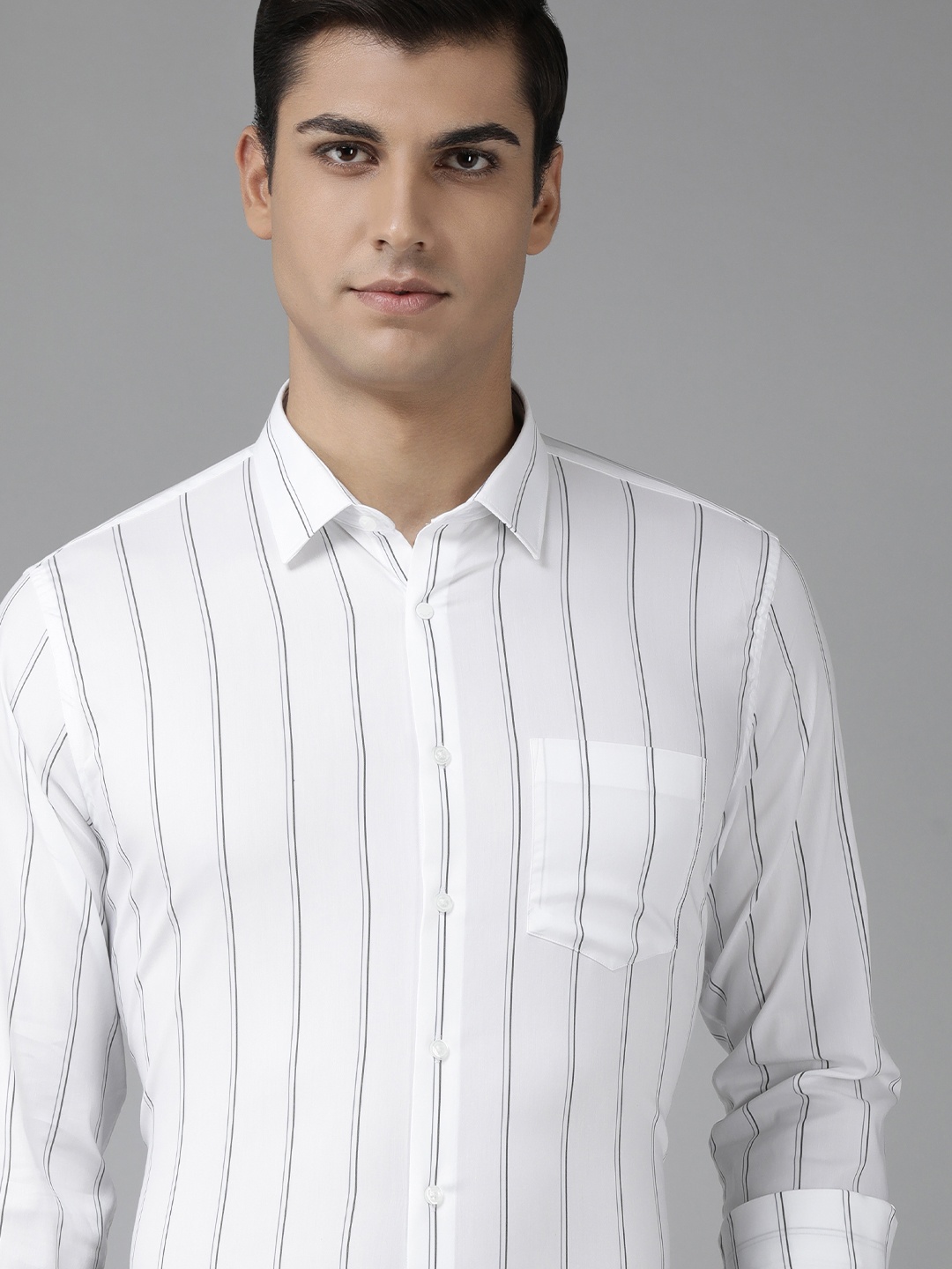 

Van Heusen Men White Slim Fit Striped Formal Shirt