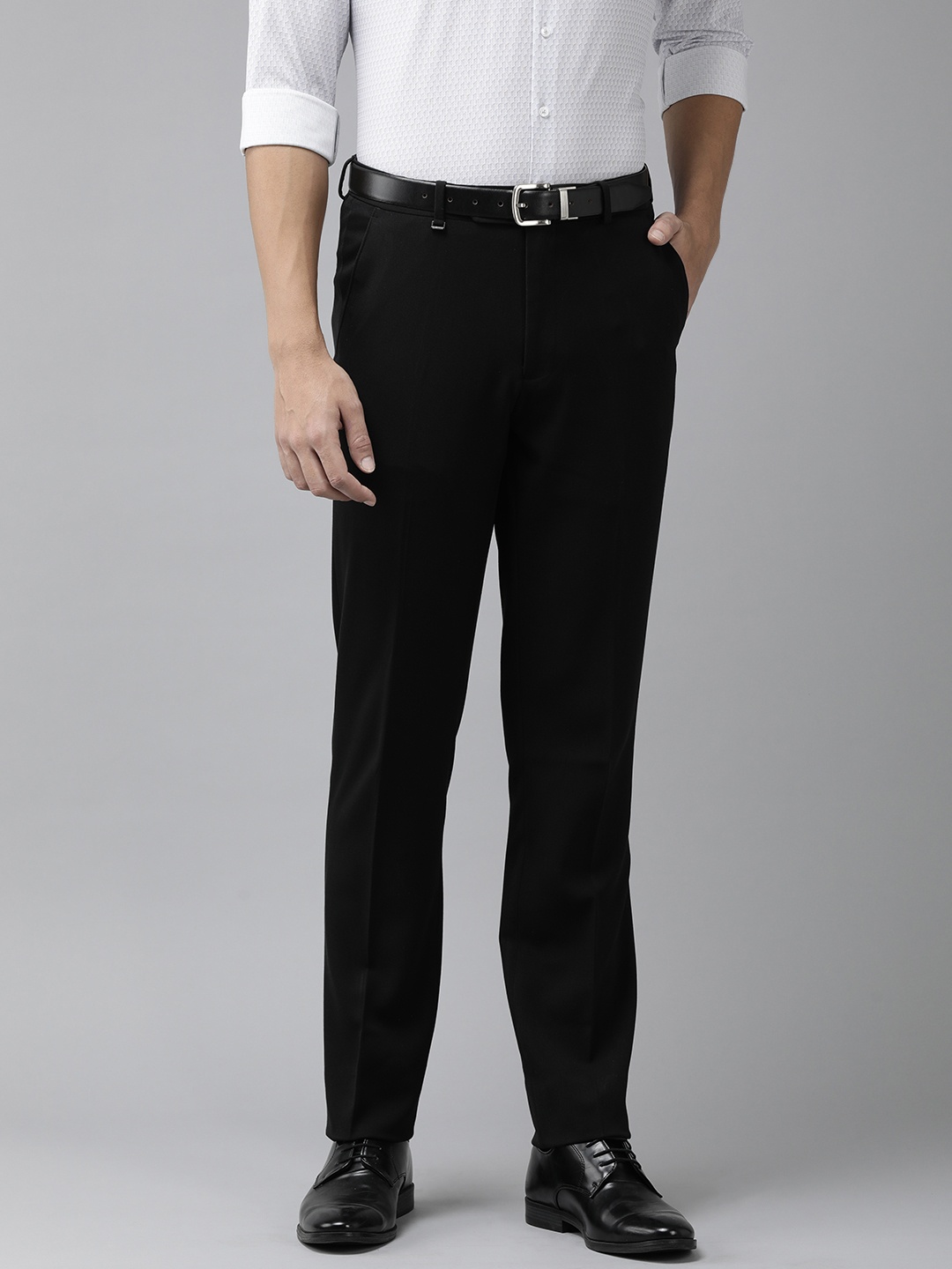 

Van Heusen Men Black Slim Fit Formal Trousers