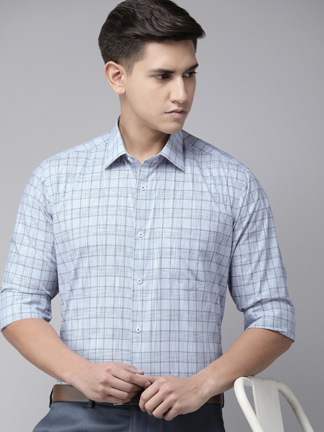 

Van Heusen Men Checked Pure Cotton Formal Shirt, White