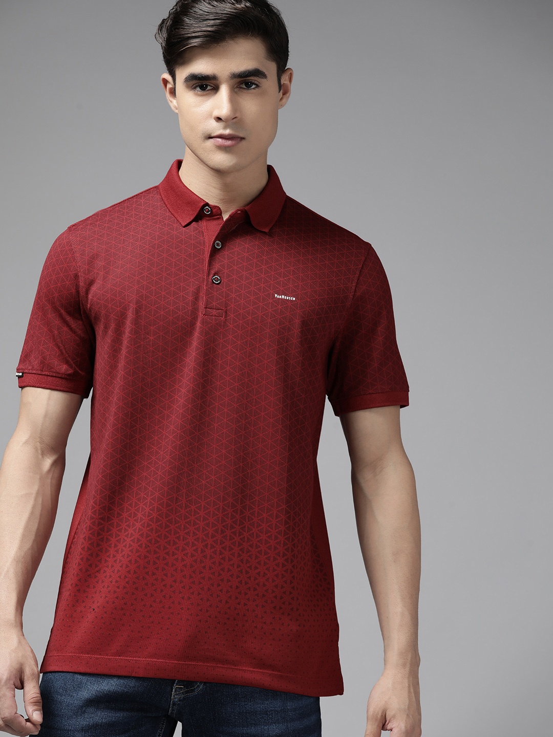 

Van Heusen Men Maroon Geometric Pattern Slim Fit Polo Collar T-shirt