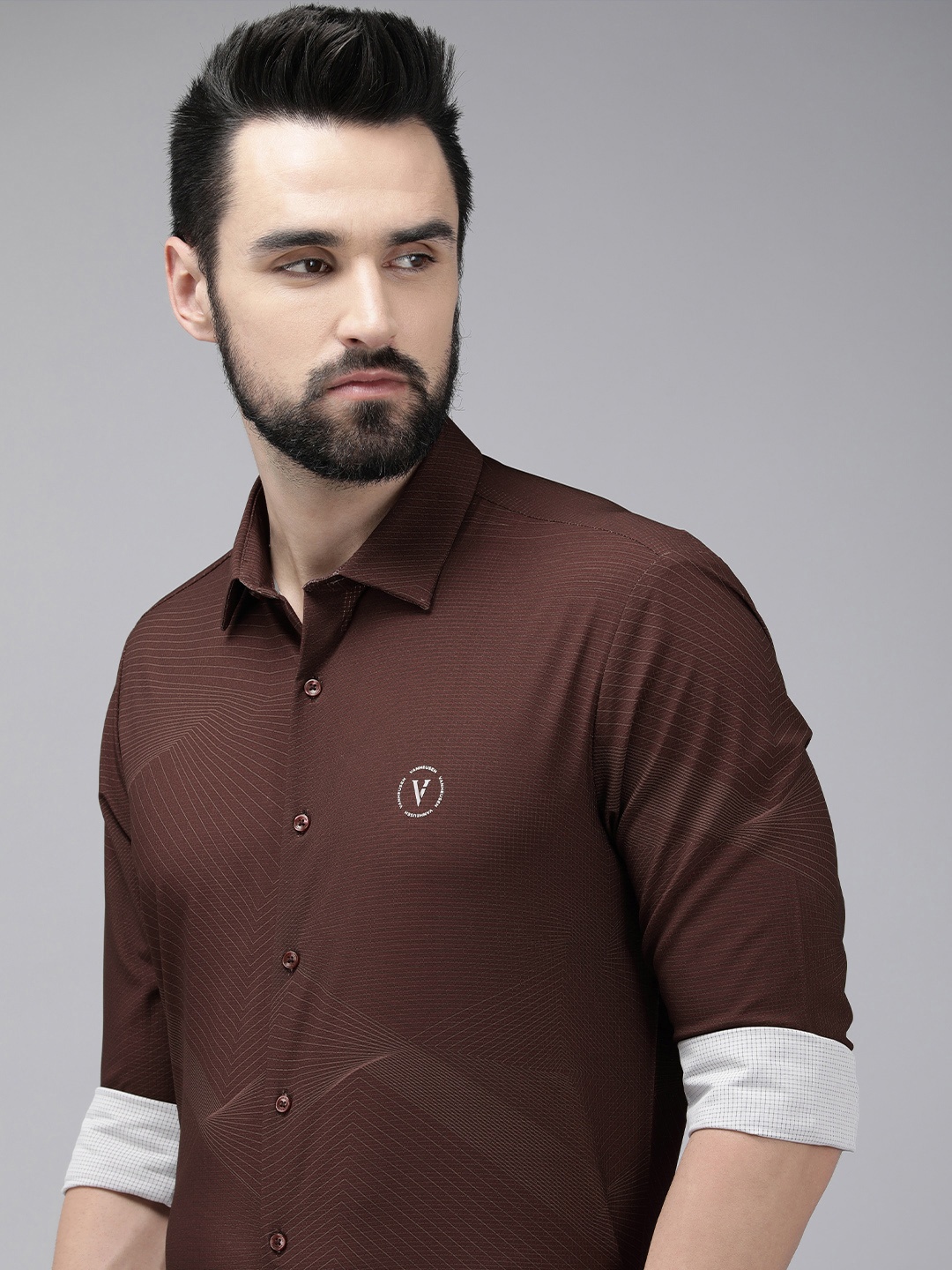 

Van Heusen Men Maroon Geometric Printed Slim Fit Casual Shirt