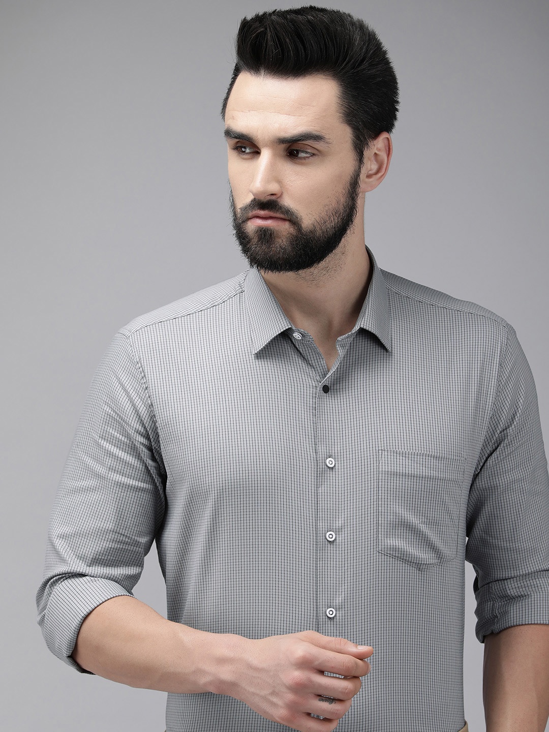 

Van Heusen Men Grey Checked Slim Fit Formal Shirt