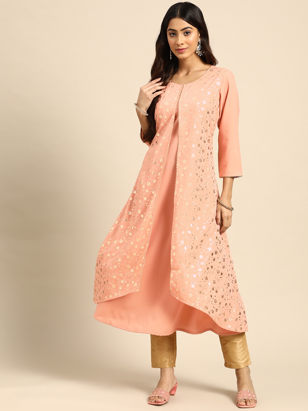 

Janasya Women Peach-Coloured & Golden Gotta Patti Foil Print Layered Kurta