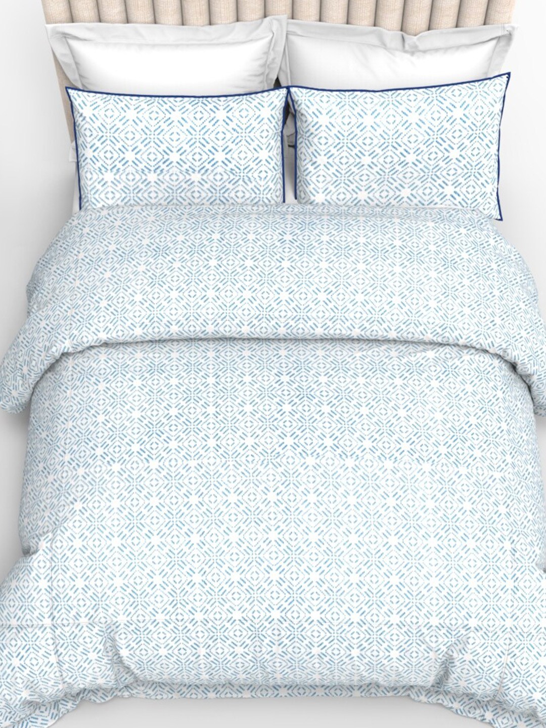 

THE WHITE MOSS Off White & Blue Geometric 210 TC King Bedsheet with 2 Pillow Covers