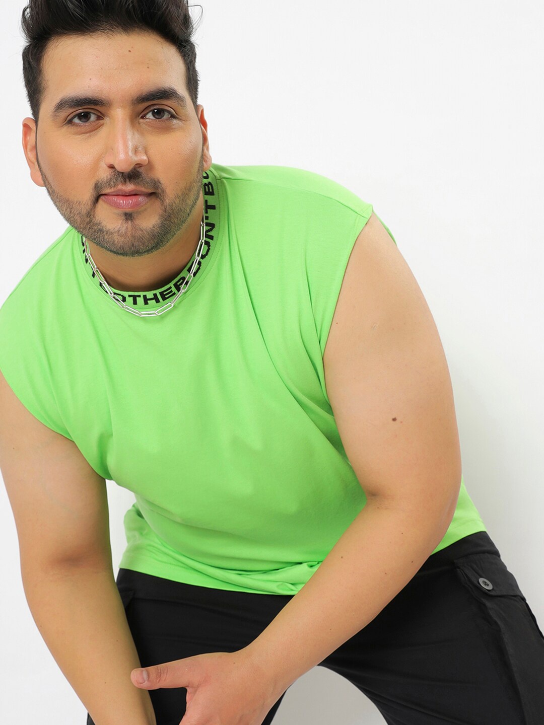 

Bewakoof Plus Plus Size Men Green Solid Cotton Innerwear Vests