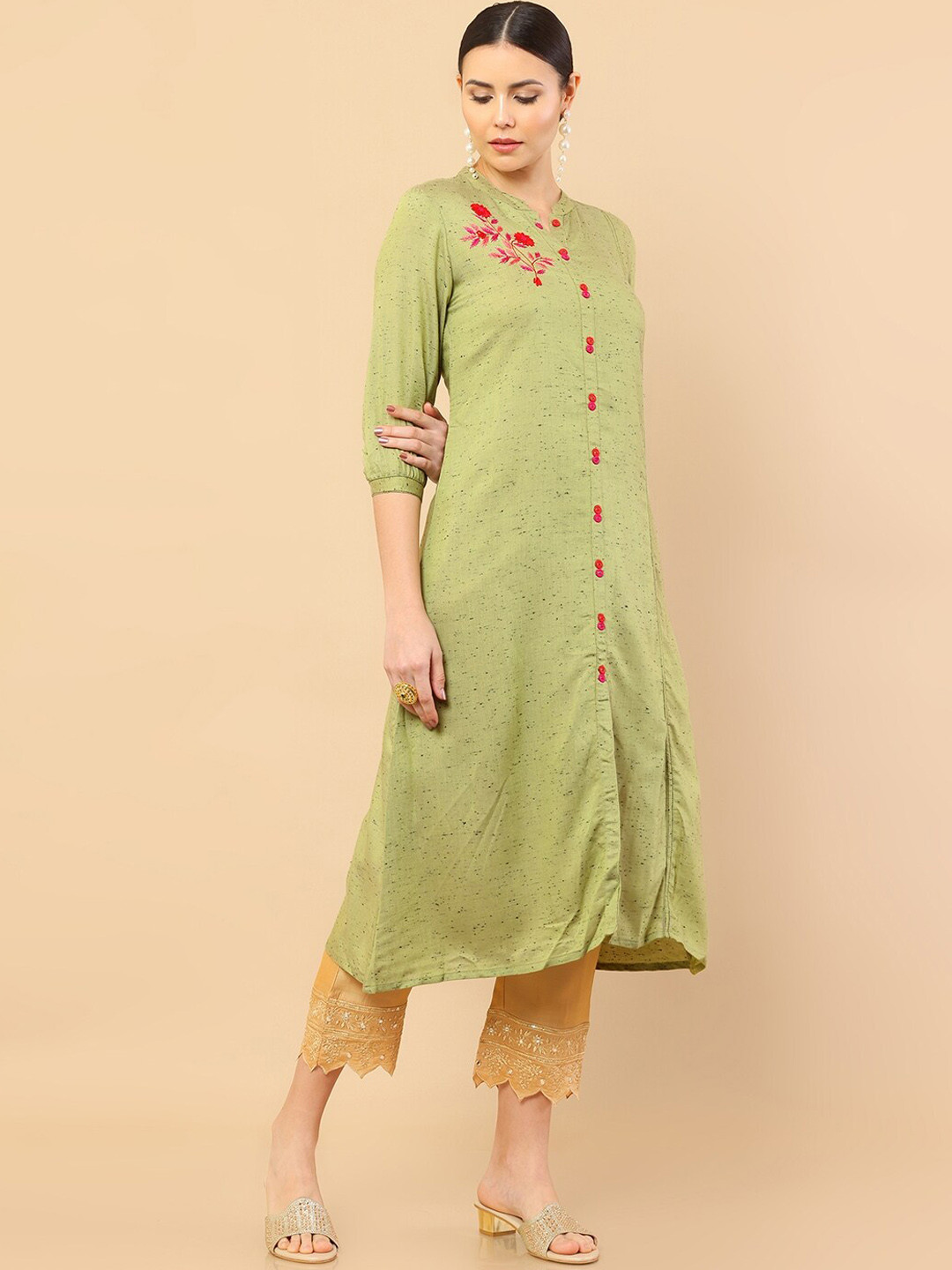 

Soch Women Green Embroidered Thread Work Kurta