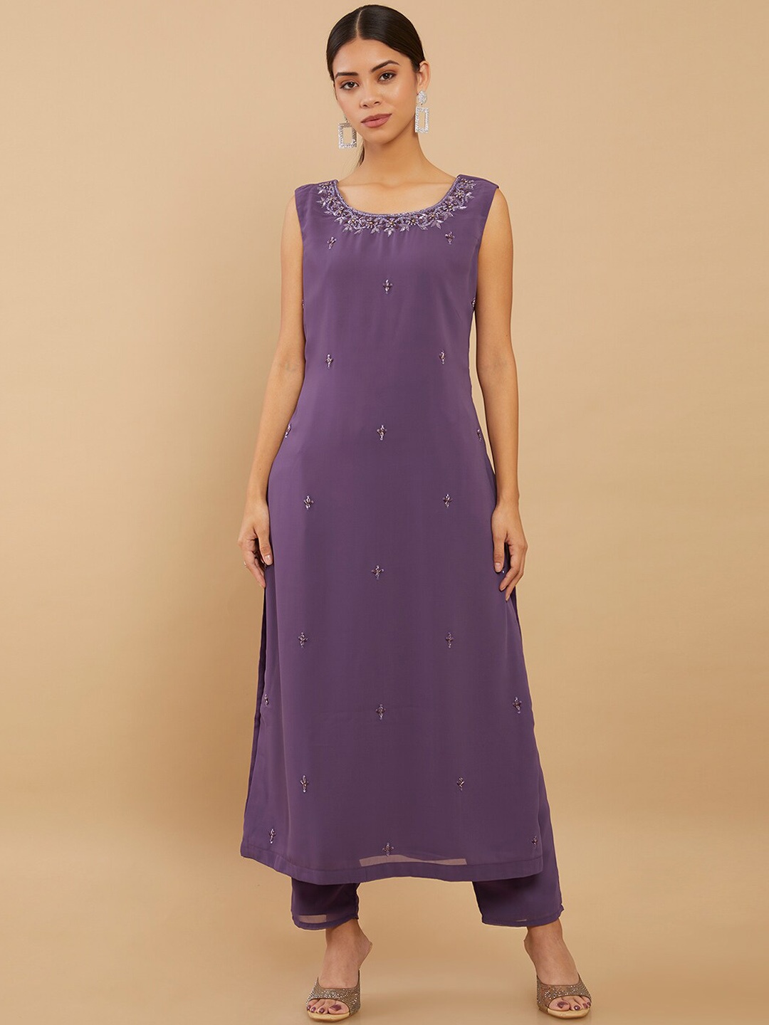 

Soch Women Purple Floral Embroidered Silk Georgette Kurta with Trousers