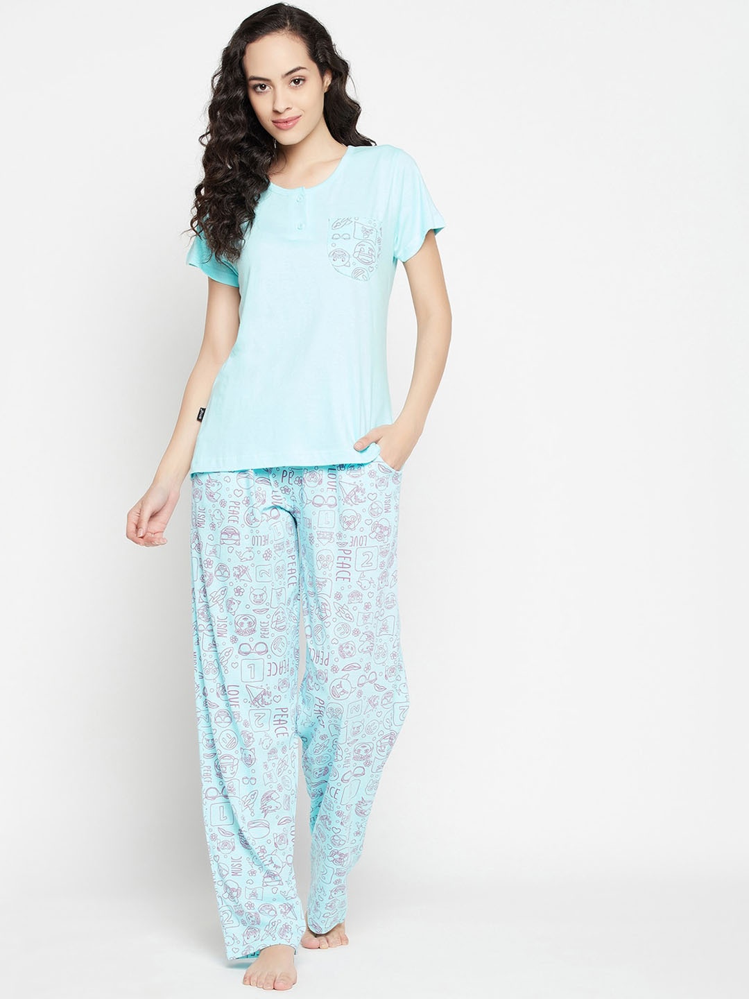

Clovia Women Cotton Emoji Print Top & Pyjama Set, Blue