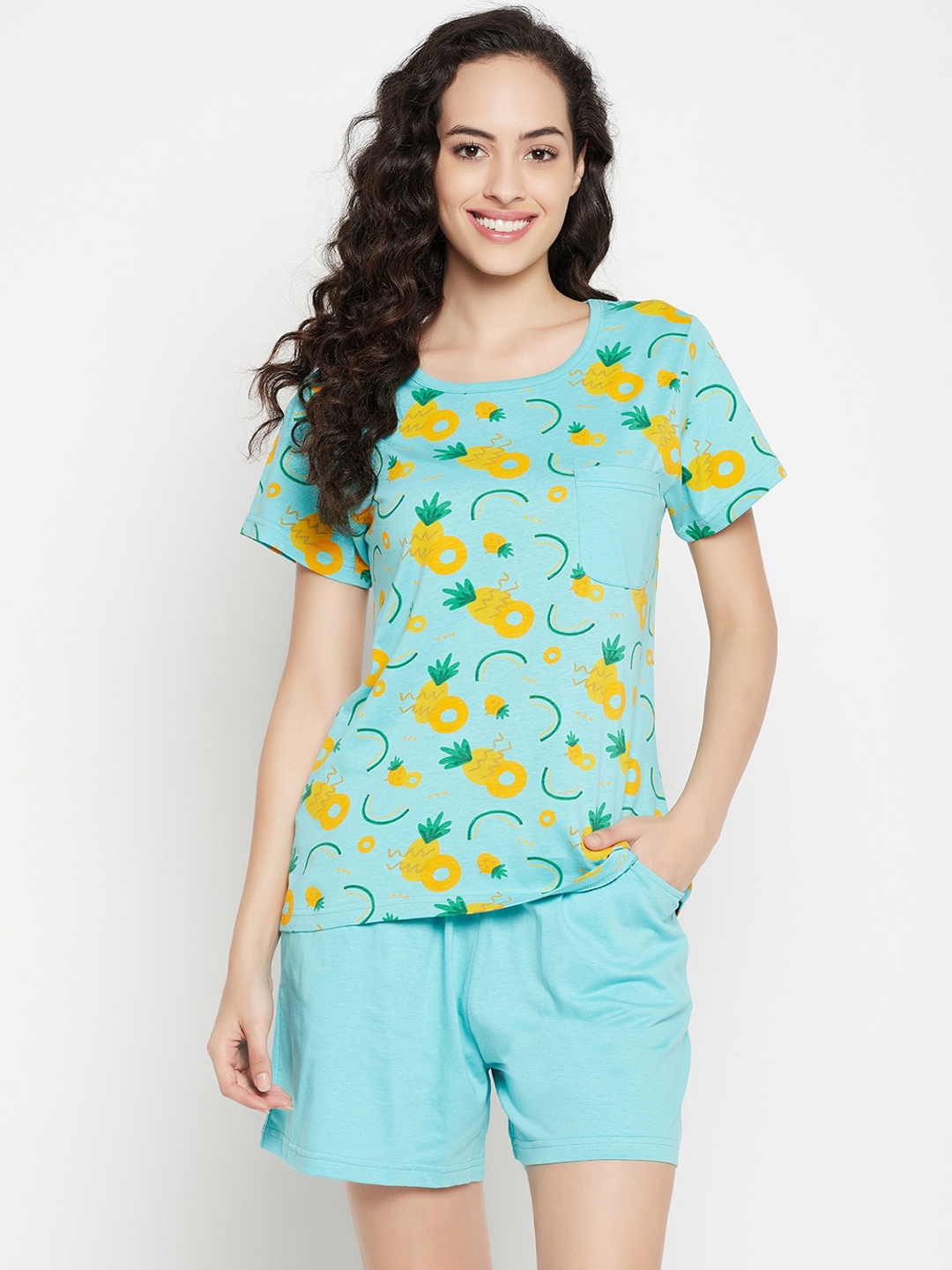 

Clovia Women Blue & Yellow Printed Night suit