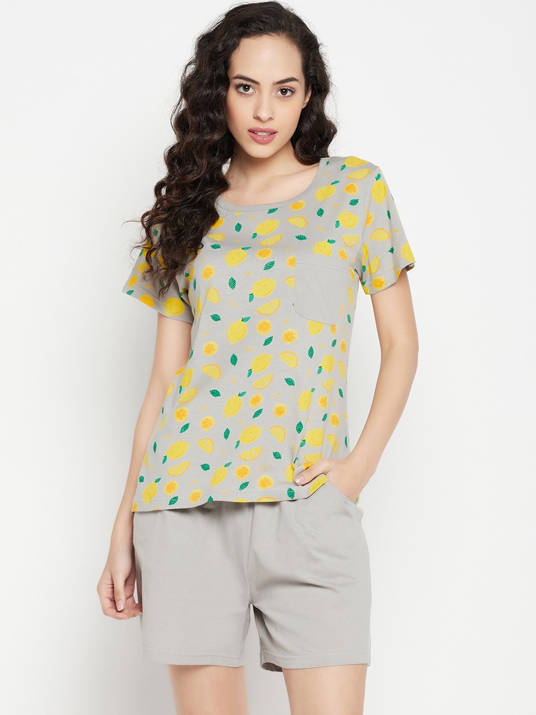

Clovia Women Grey & Yellow Printed Pure Cotton Night suit