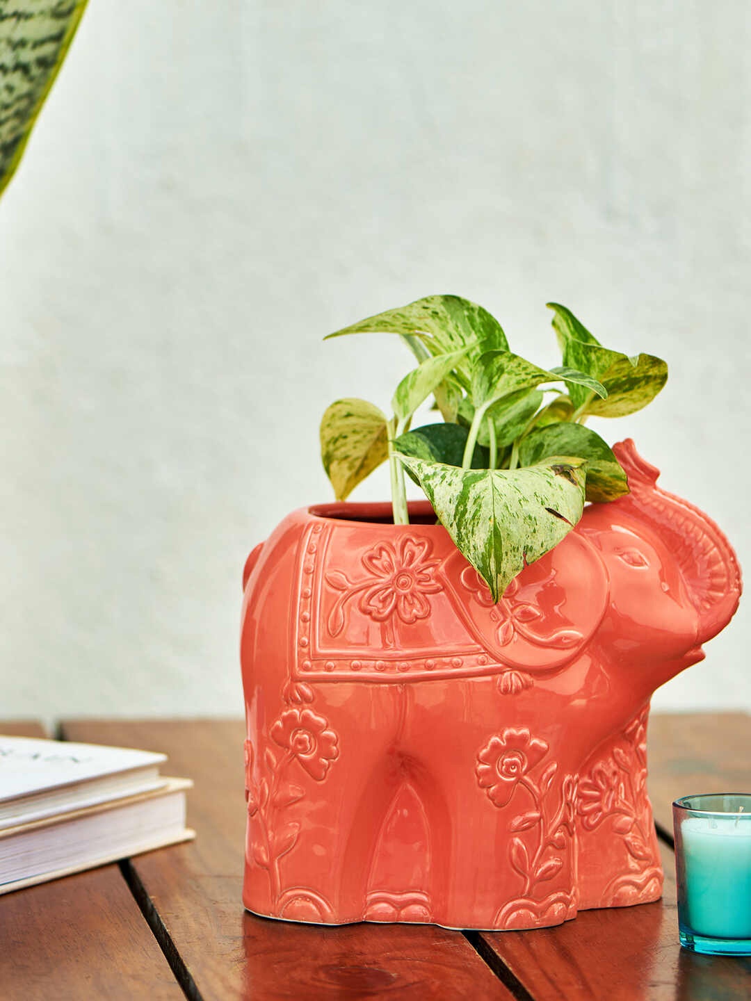 

Chumbak Coral Elephant Ceramic Planter