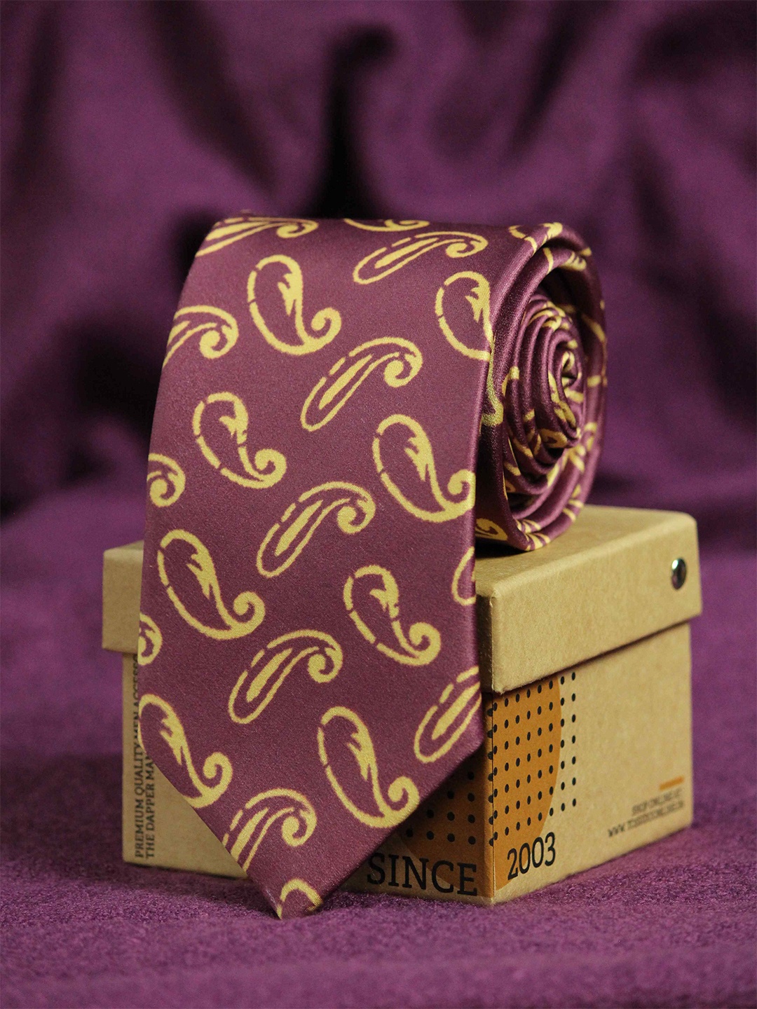 

Tossido Men Maroon & Yellow Printed Broad Tie