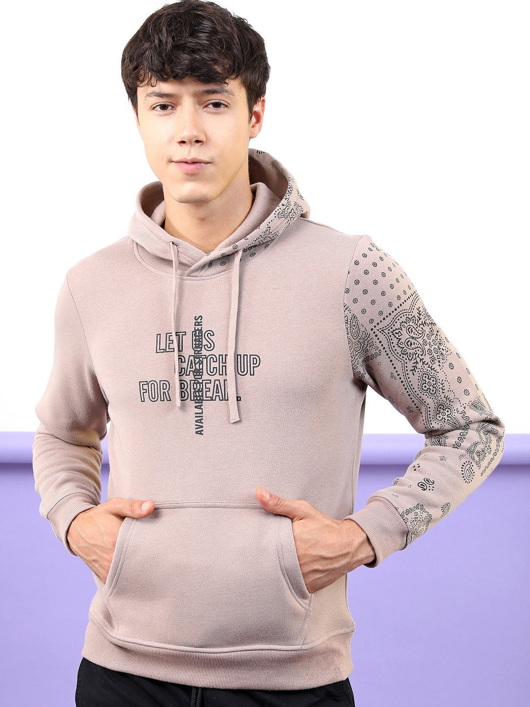 

HIGHLANDER Men Beige Printed Hooded Sweatshirt