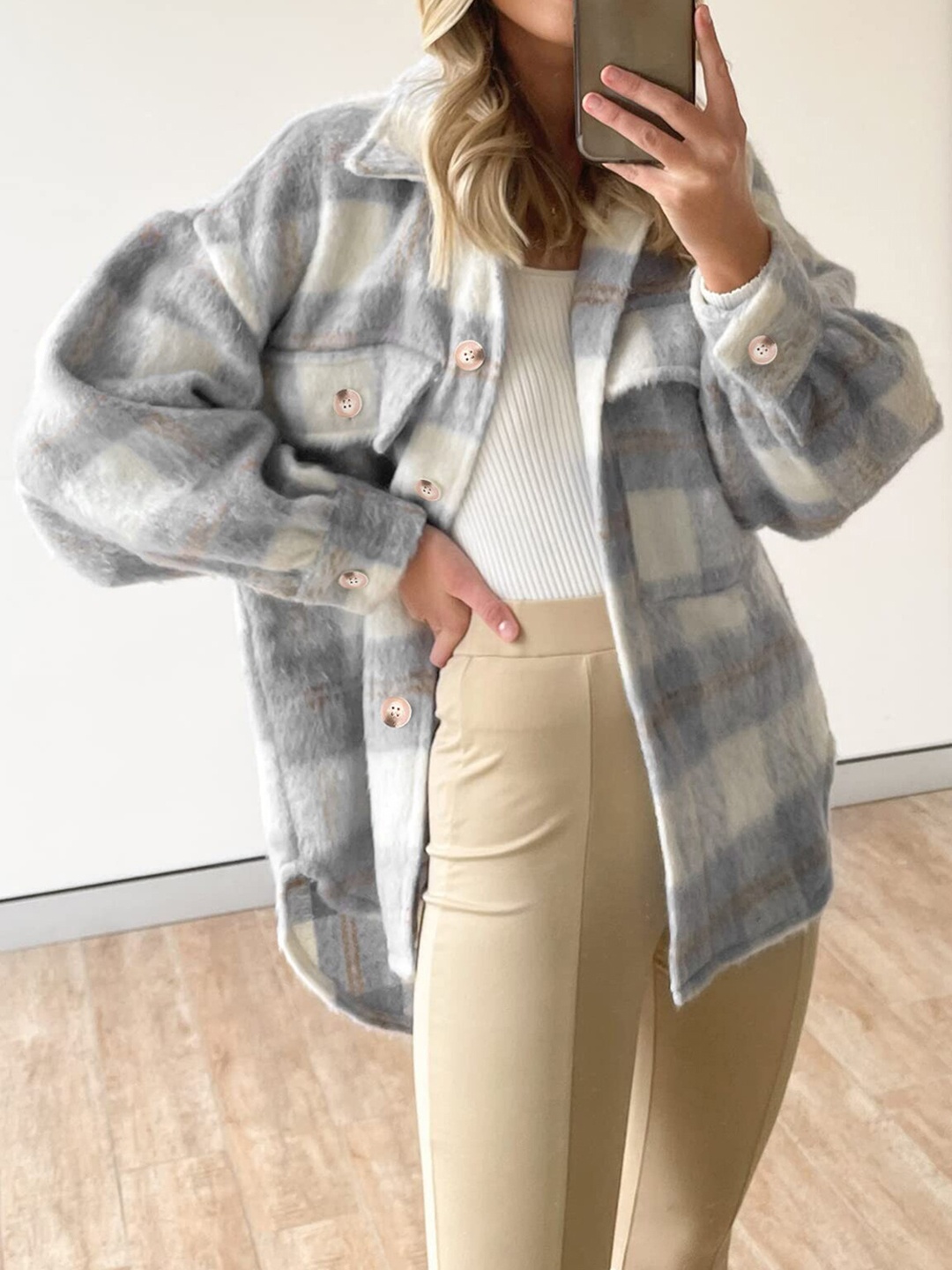 

StyleCast Women Grey Checked Longline Tailored Jacket