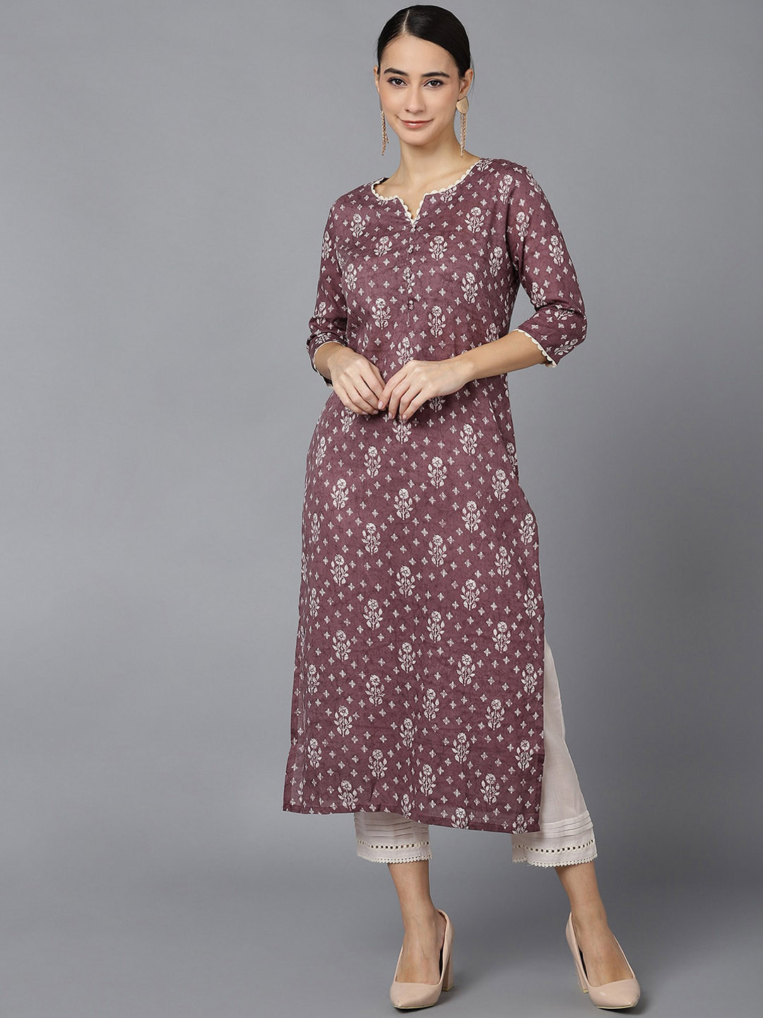 

AHIKA Women Mauve Ethnic Motifs Printed Kurta