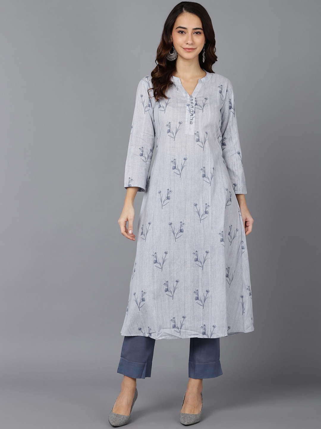 

AHIKA Women Grey Floral Printed Pure Cotton Kurta