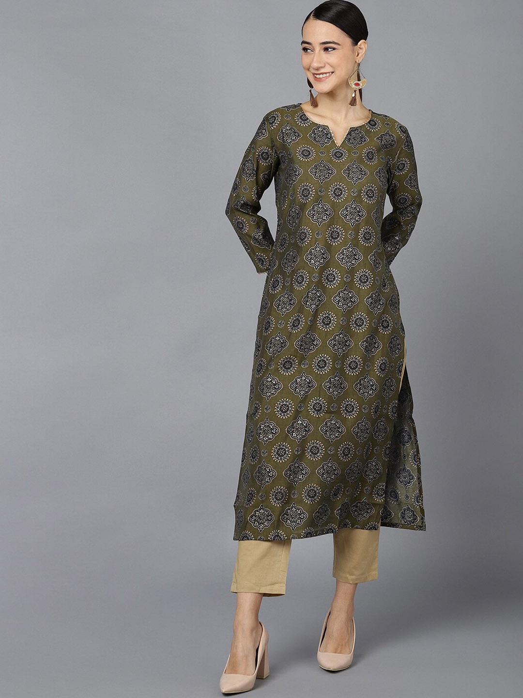 

AHIKA Women Olive Green Ethnic Motifs Printed Poly Silk Kurta
