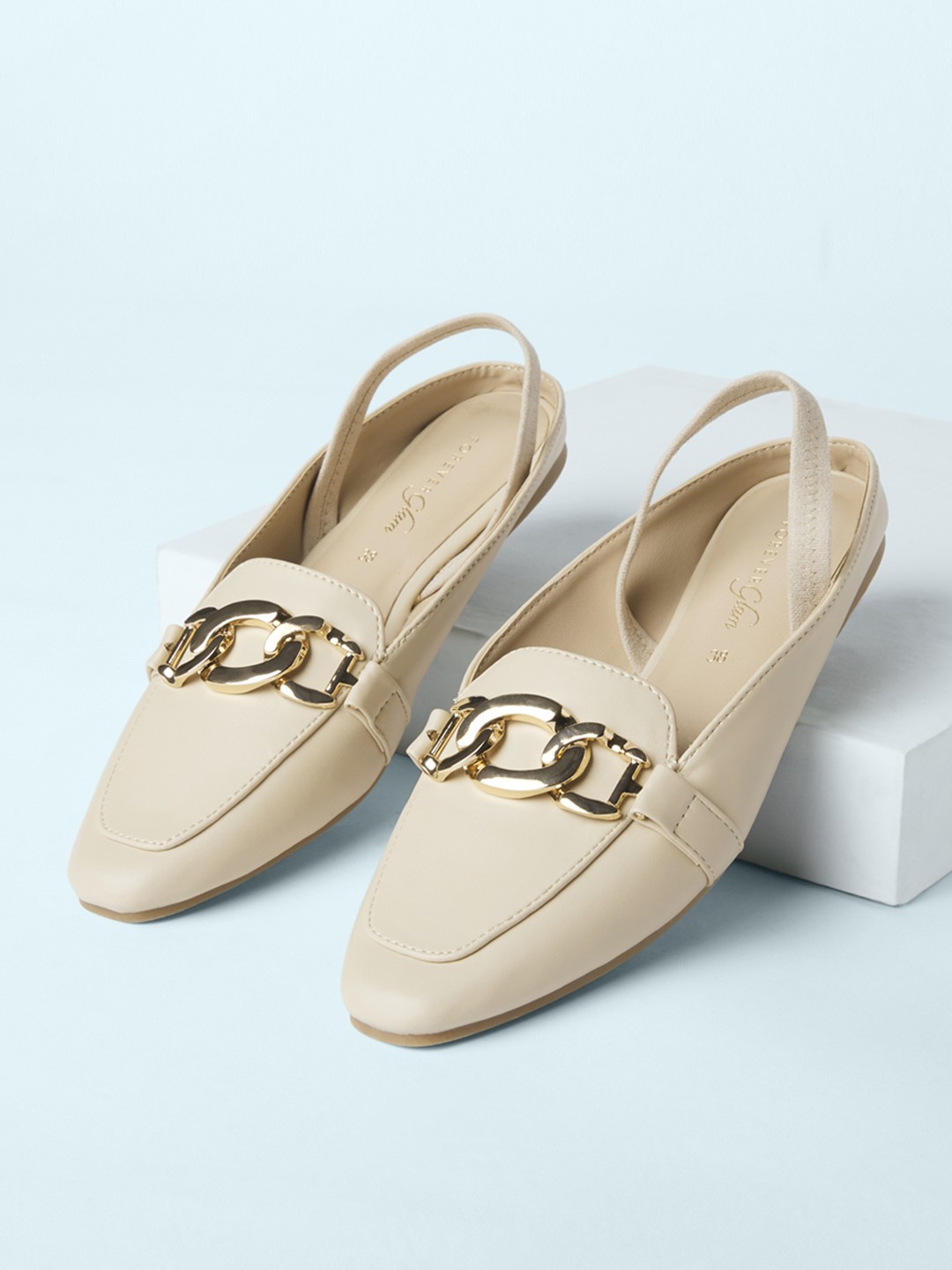 

Forever Glam by Pantaloons Women Off White Textured Loafers