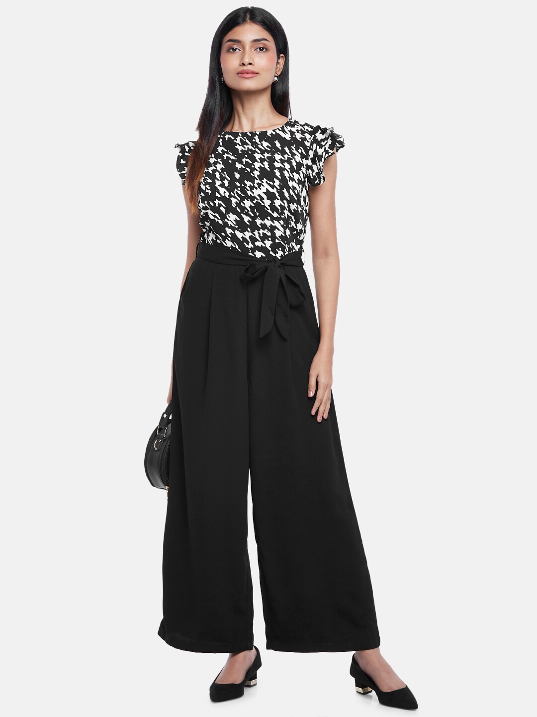 

Annabelle by Pantaloons Women Black & White Printed Top with Palazzos