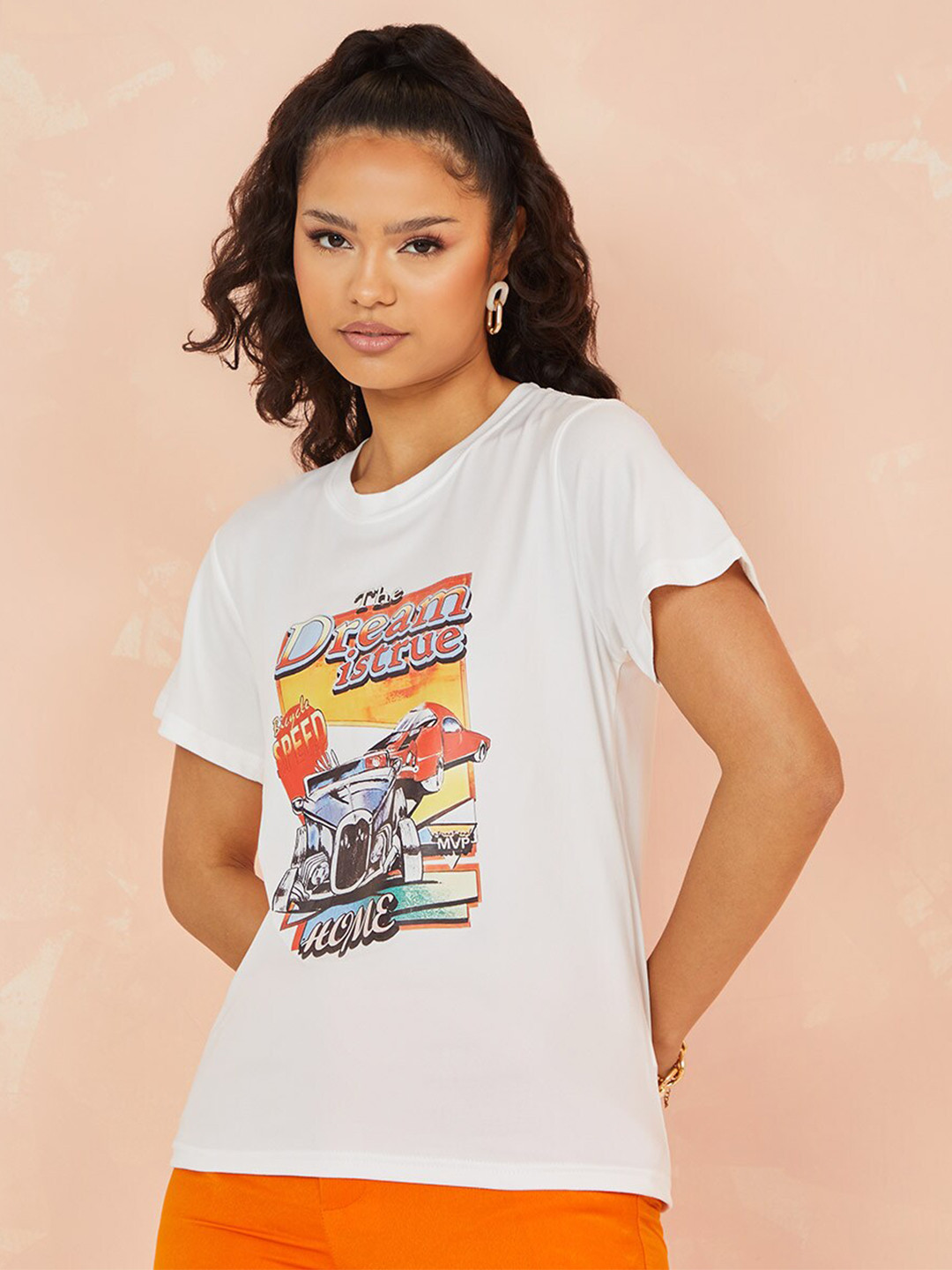

Styli Women White Short Sleeves Dream Is True Graphic Regular Fit T-shirt