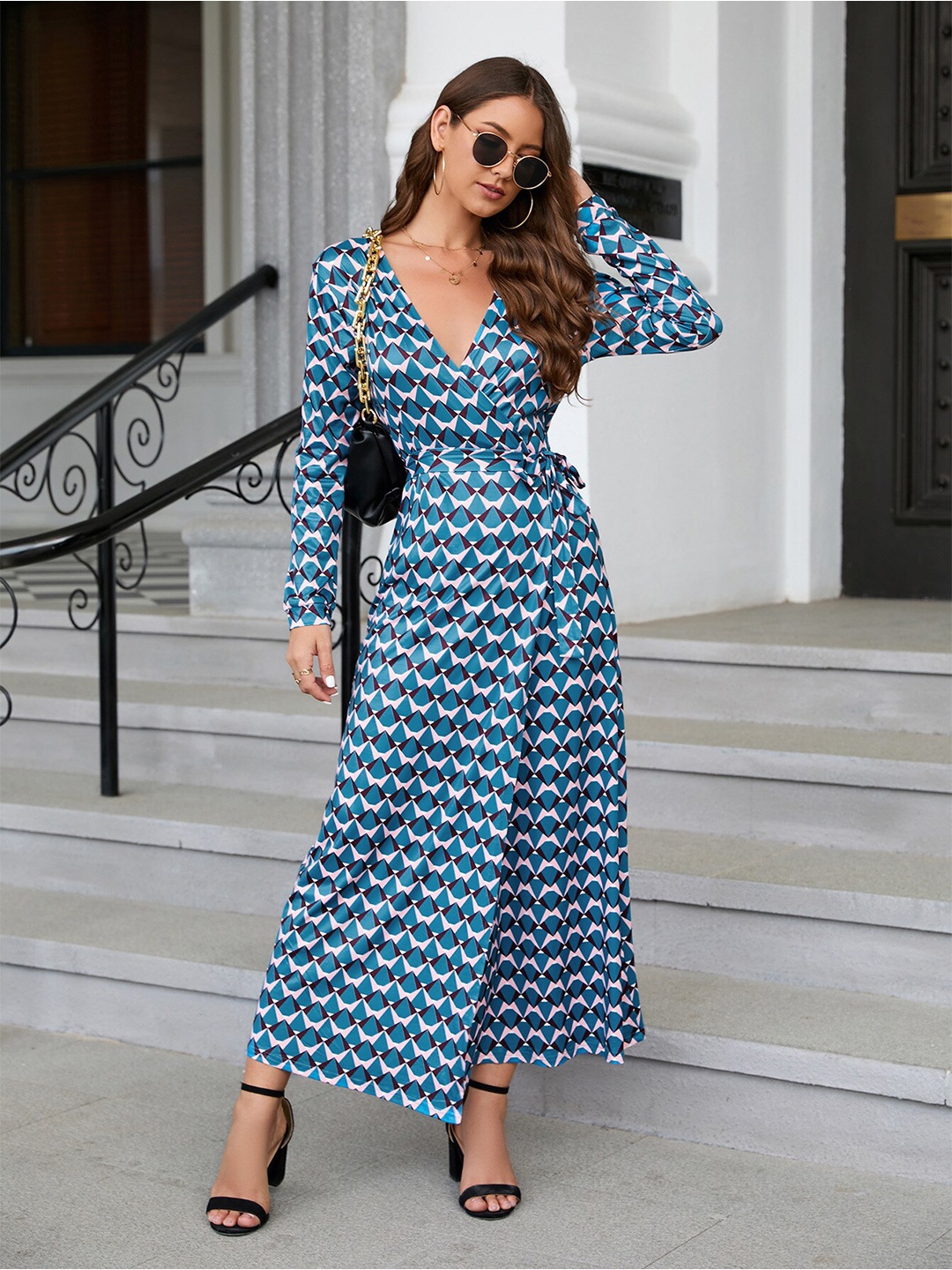 

BoStreet Women Blue Maxi Dress