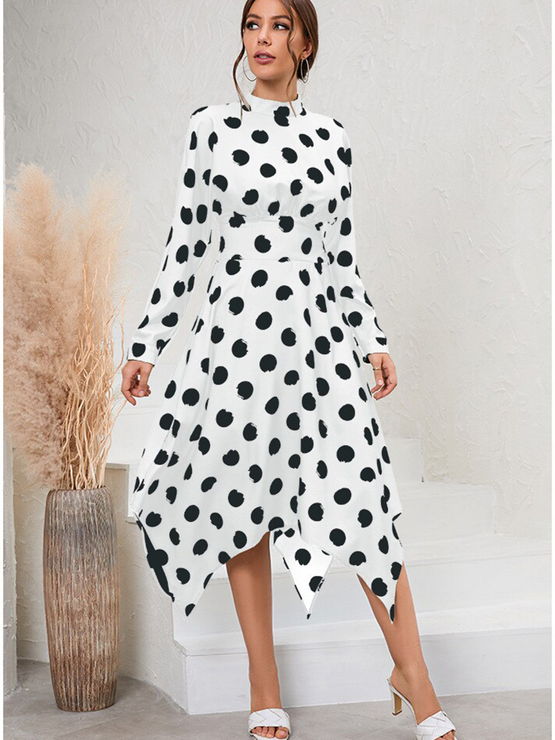 

BoStreet White Polka Dot Printed Dress