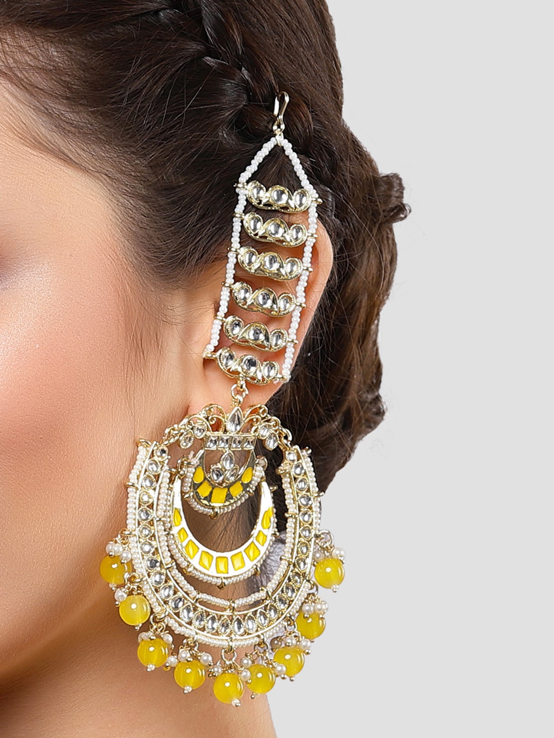 

KARATCART Yellow Gold-Plated Contemporary Chandbalis Earrings