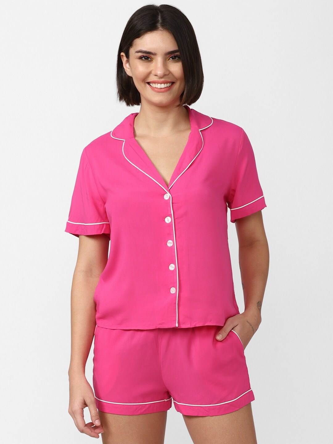 

FOREVER 21 Women Pink & White Shirt with Shorts