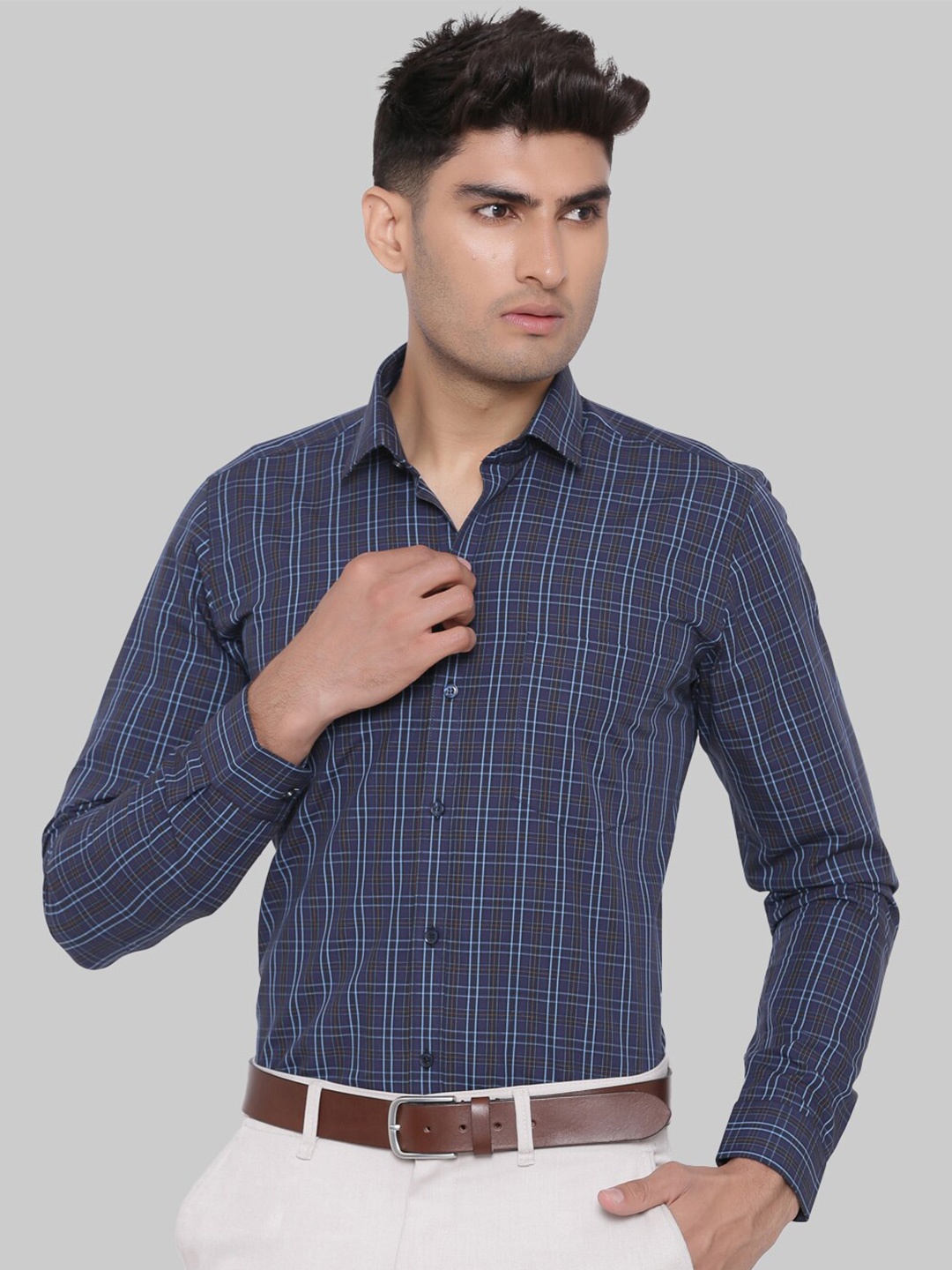 

Tistabene Men Purple Premium Checked Formal Shirt
